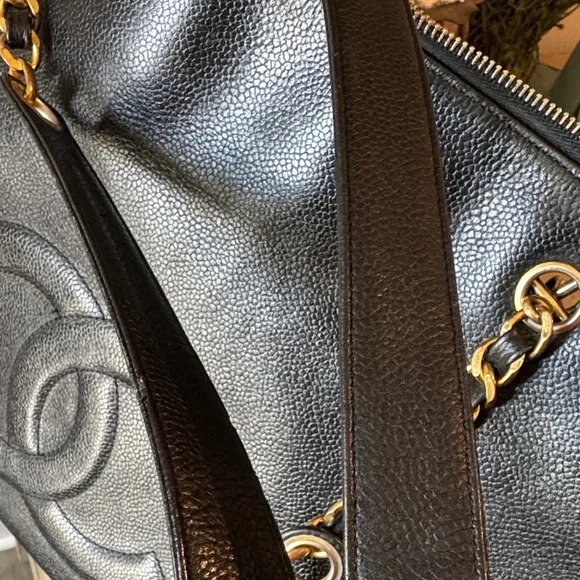 Chanel Caviar Dome Tote - Picture 12 of 17